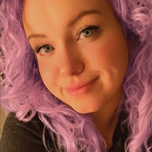 Meet your Posher, Brianna